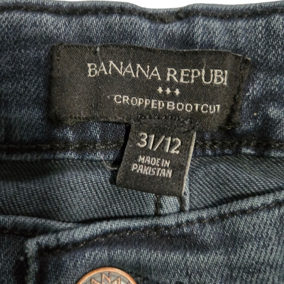 Banana Republic Dark Wash Womens Cropped Boot Cut Jeans Size 12 - Picture 2 of 4